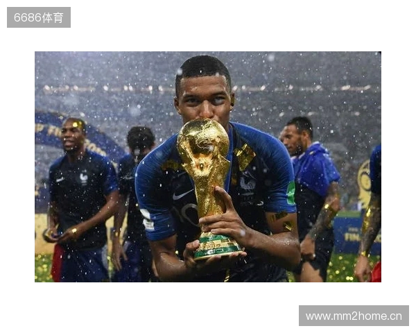 懂球帝2025年10月足坛MVP:姆巴佩蝉联! 懂球帝2025年10月足坛MVP:姆巴佩蝉联!